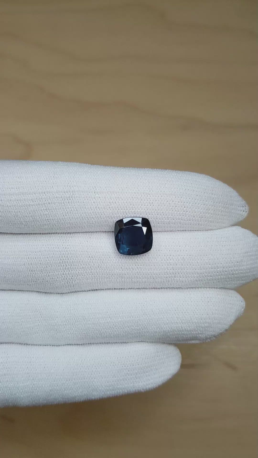 6.38 Ct. Blue Sapphire from Ceylon (Sri Lanka) Size Video