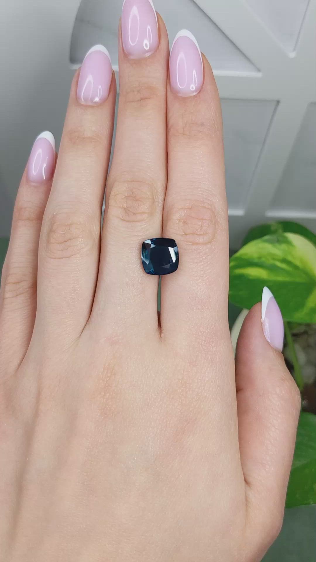 6.38 Ct. Blue Sapphire from Ceylon (Sri Lanka) Size Video
