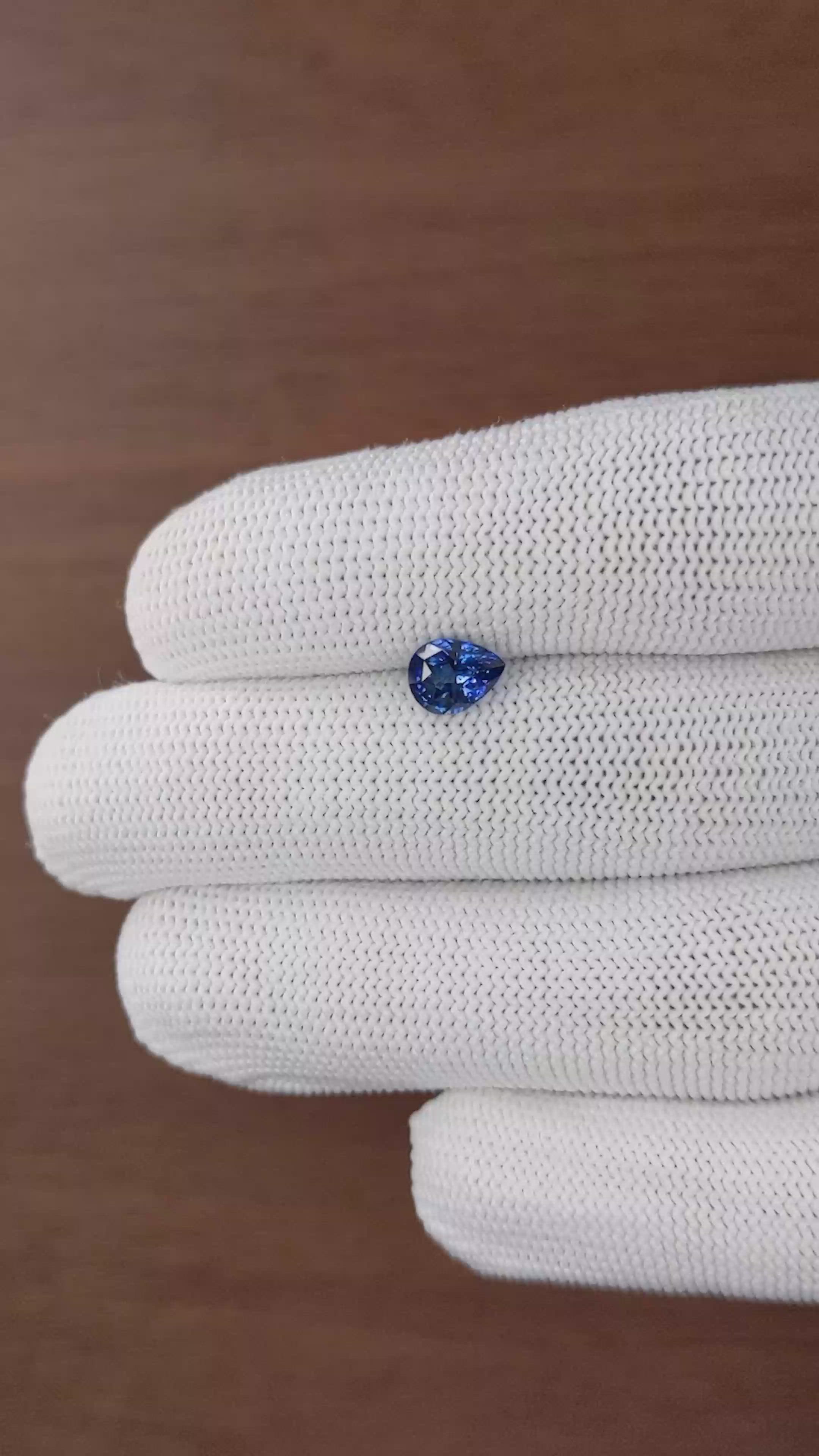 1.45 Ct. Blue Sapphire from Ceylon (Sri Lanka) Size Video