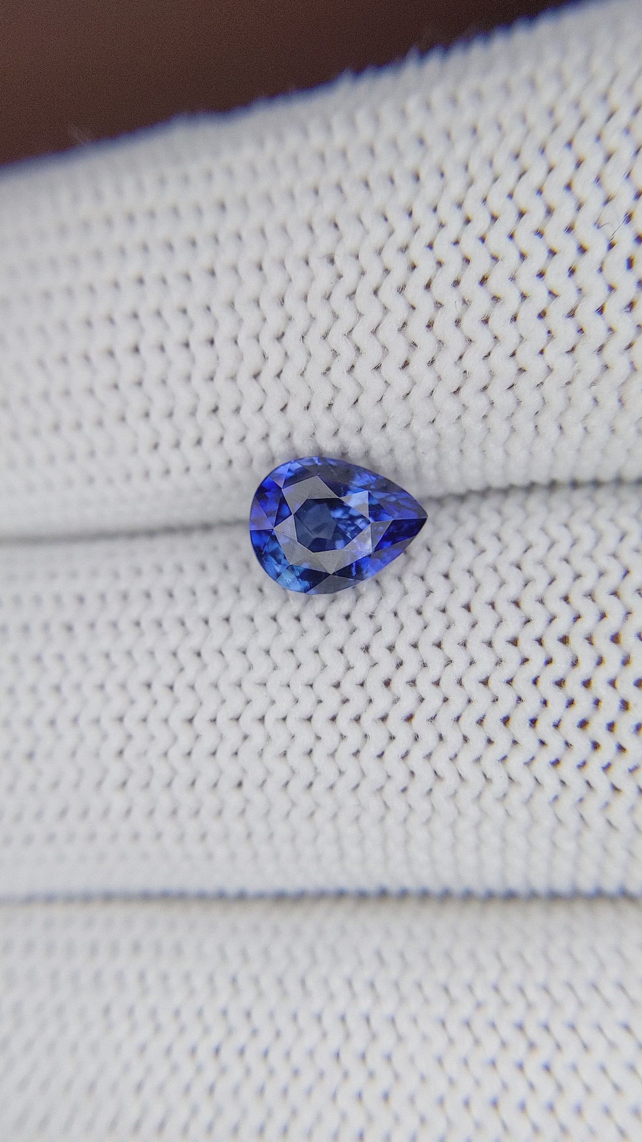 1.45 Ct. Blue Sapphire from Ceylon (Sri Lanka) Size Video