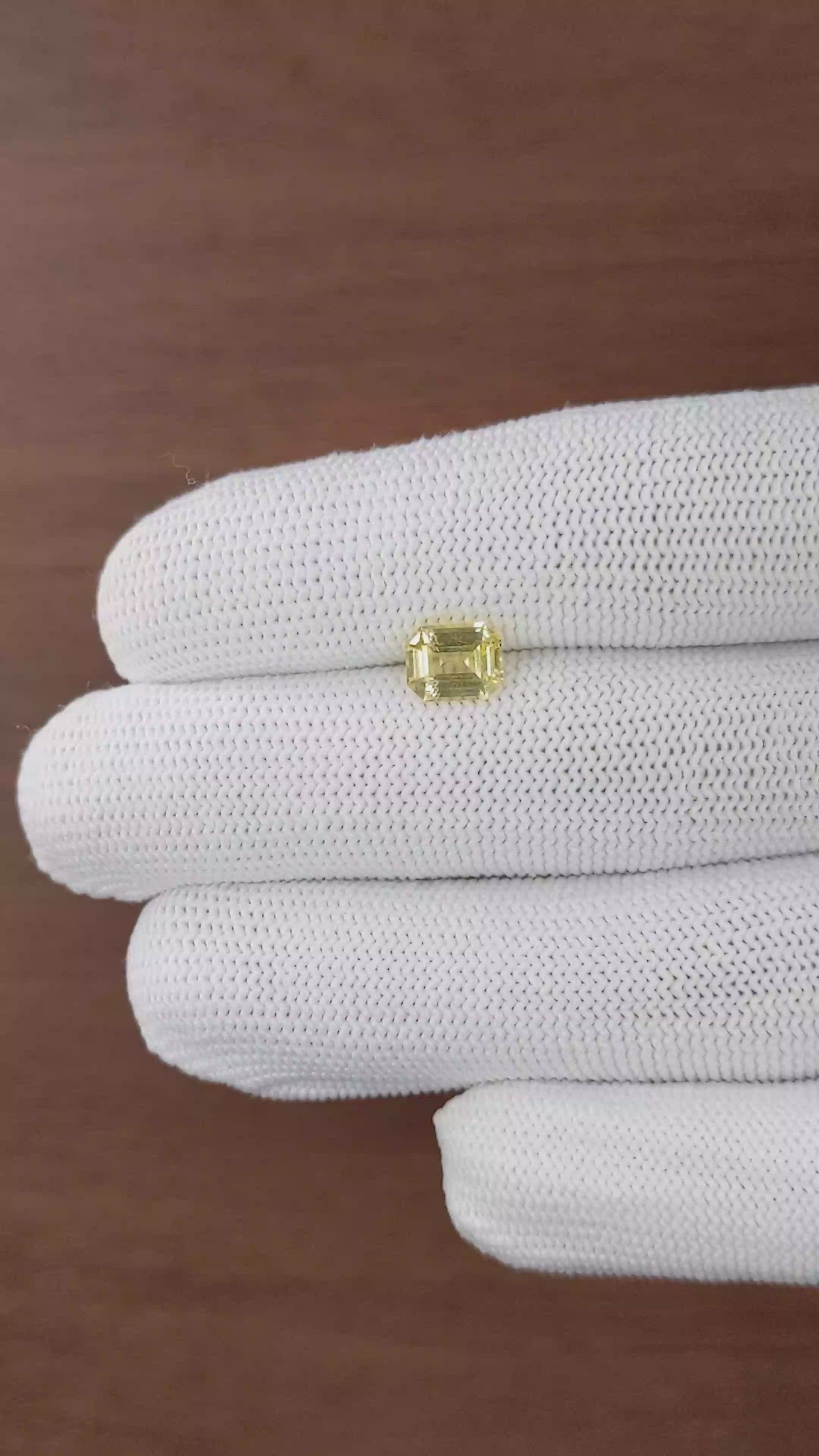 1.58 Ct. Yellow Sapphire from Ceylon (Sri Lanka) Size Video