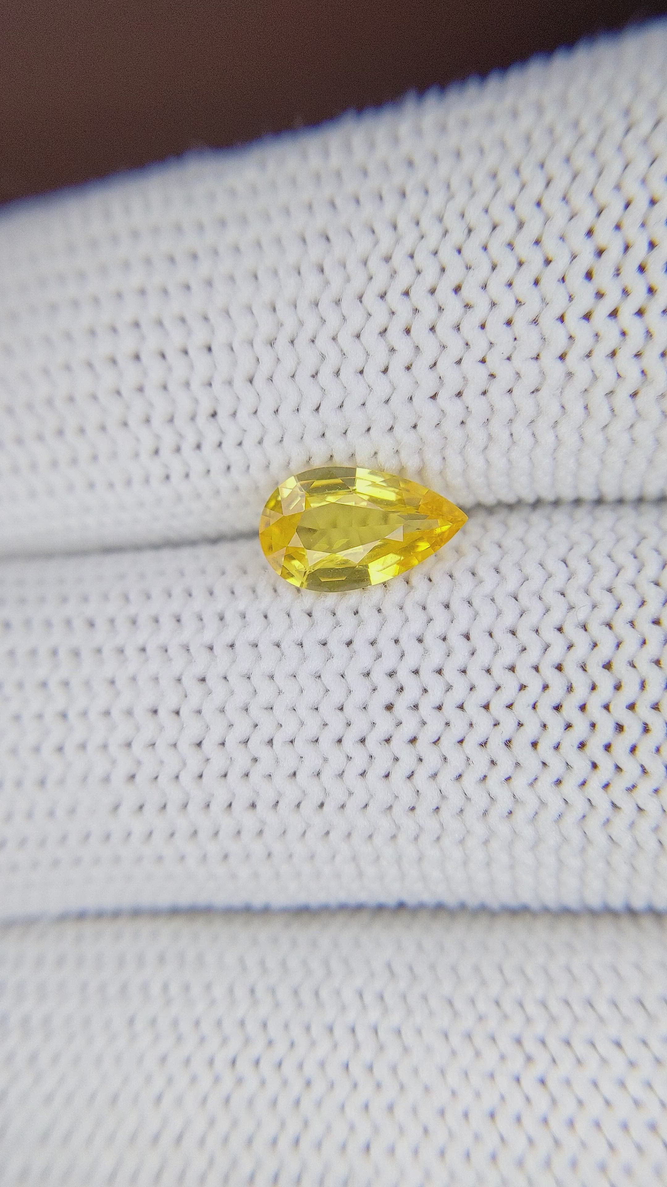 1.10 Ct. Yellow Sapphire from Ceylon (Sri Lanka) Size Video