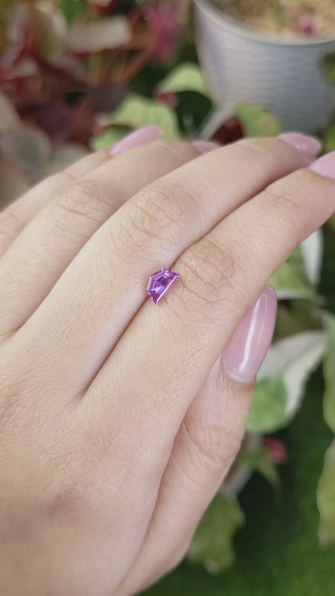 0.93 Ct. Purplish Pink Sapphire from Ceylon (Sri Lanka) Size Video