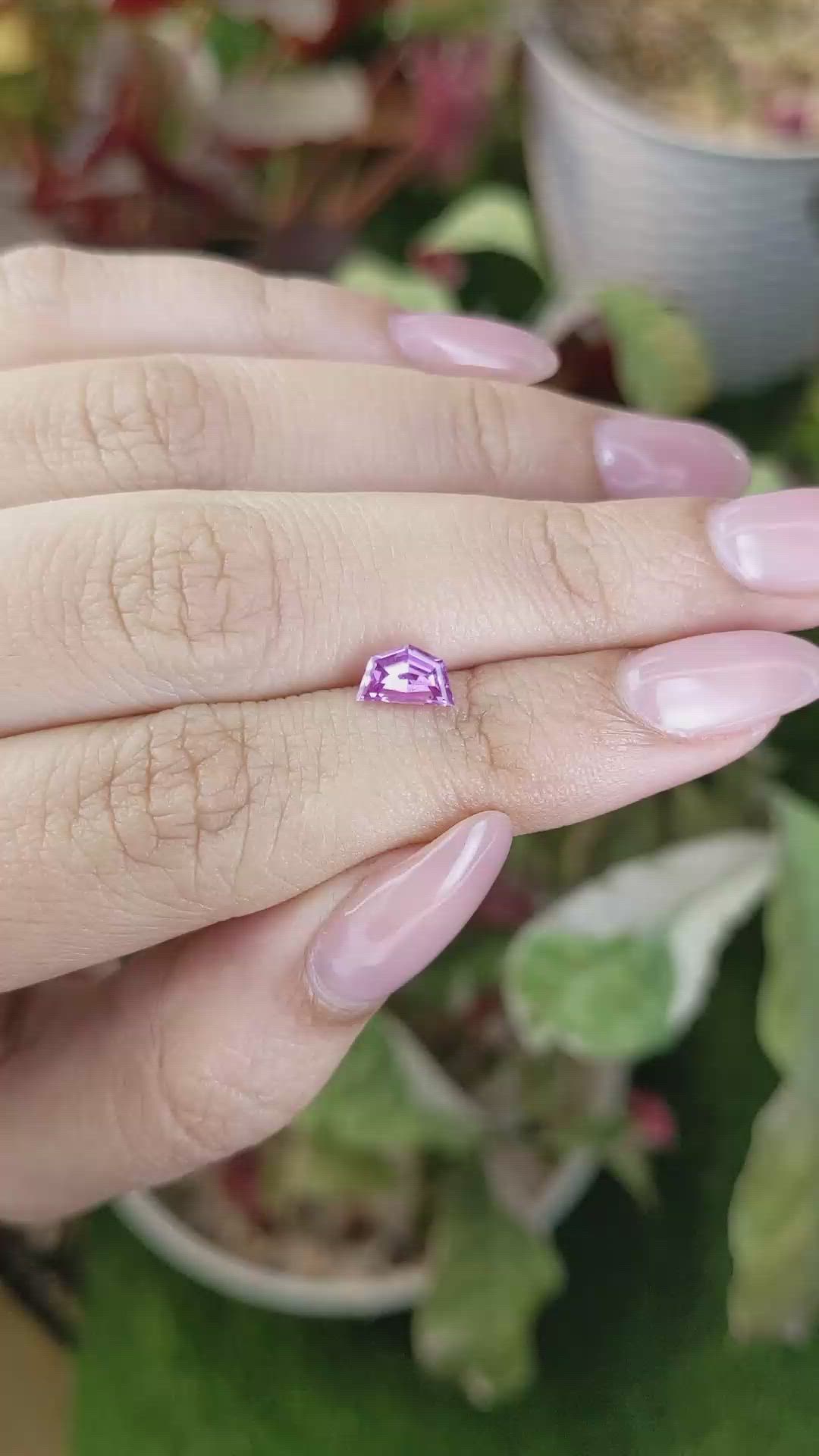 0.93 Ct. Purplish Pink Sapphire from Ceylon (Sri Lanka) Size Video