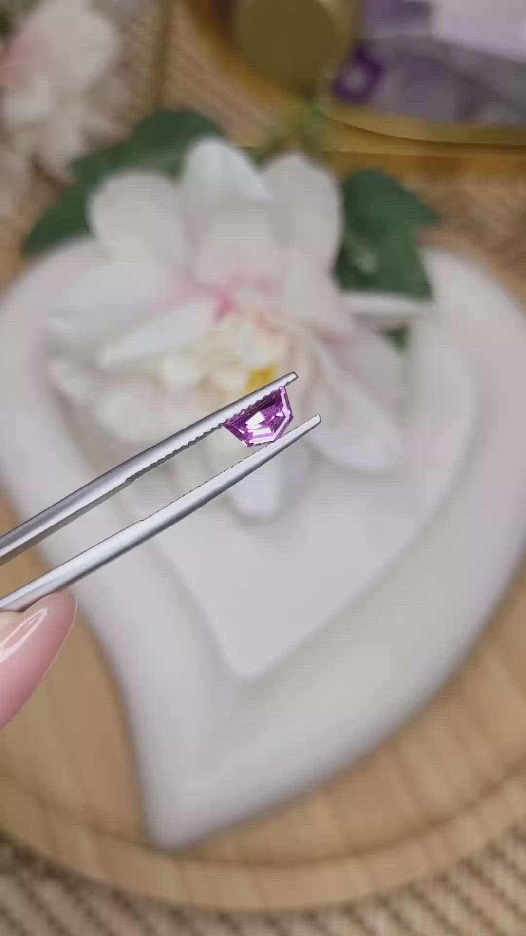0.93 Ct. Purplish Pink Sapphire from Ceylon (Sri Lanka) Size Video