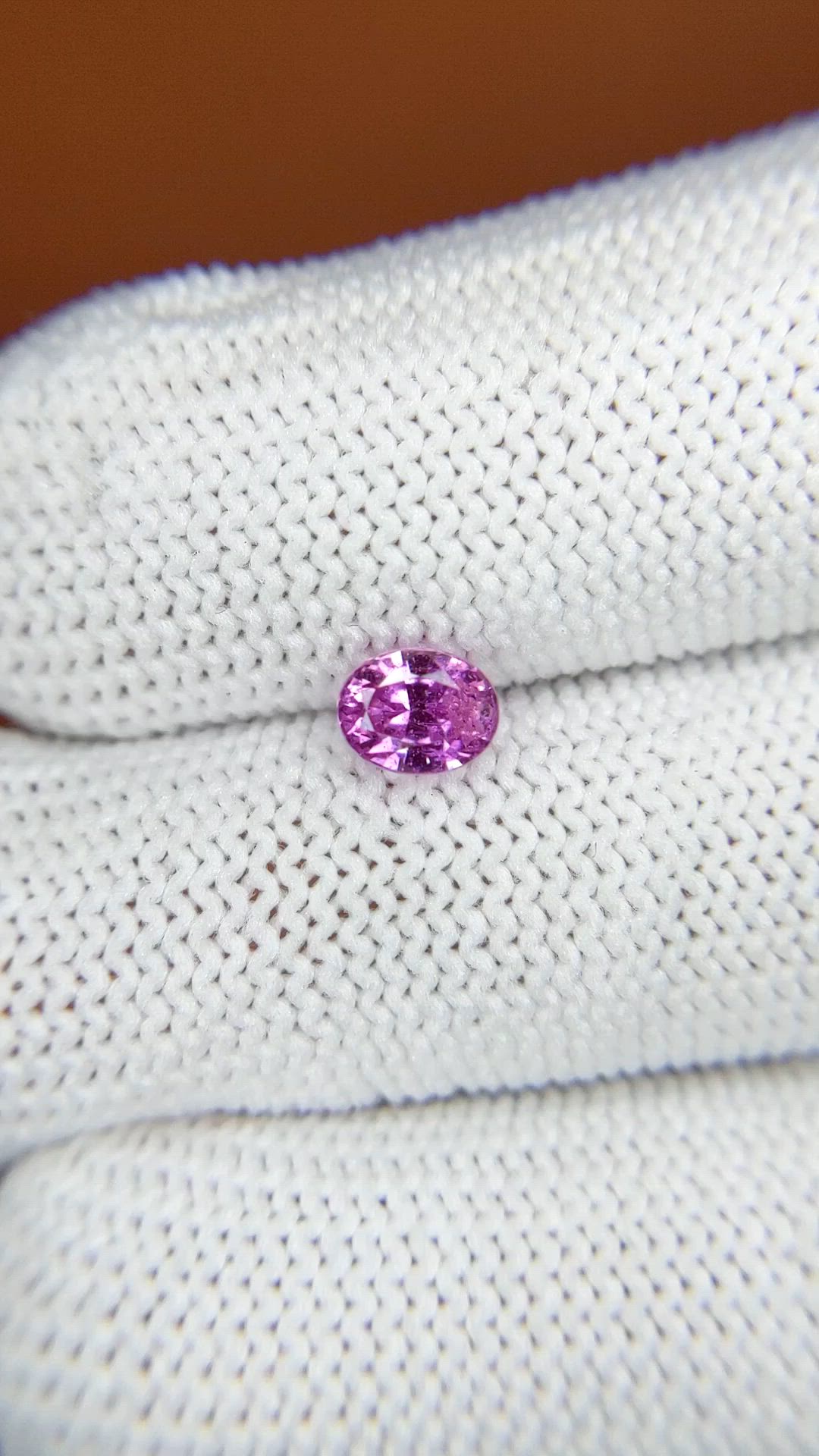 0.89 Ct. Purplish Pink Sapphire from Ceylon (Sri Lanka) Size Video