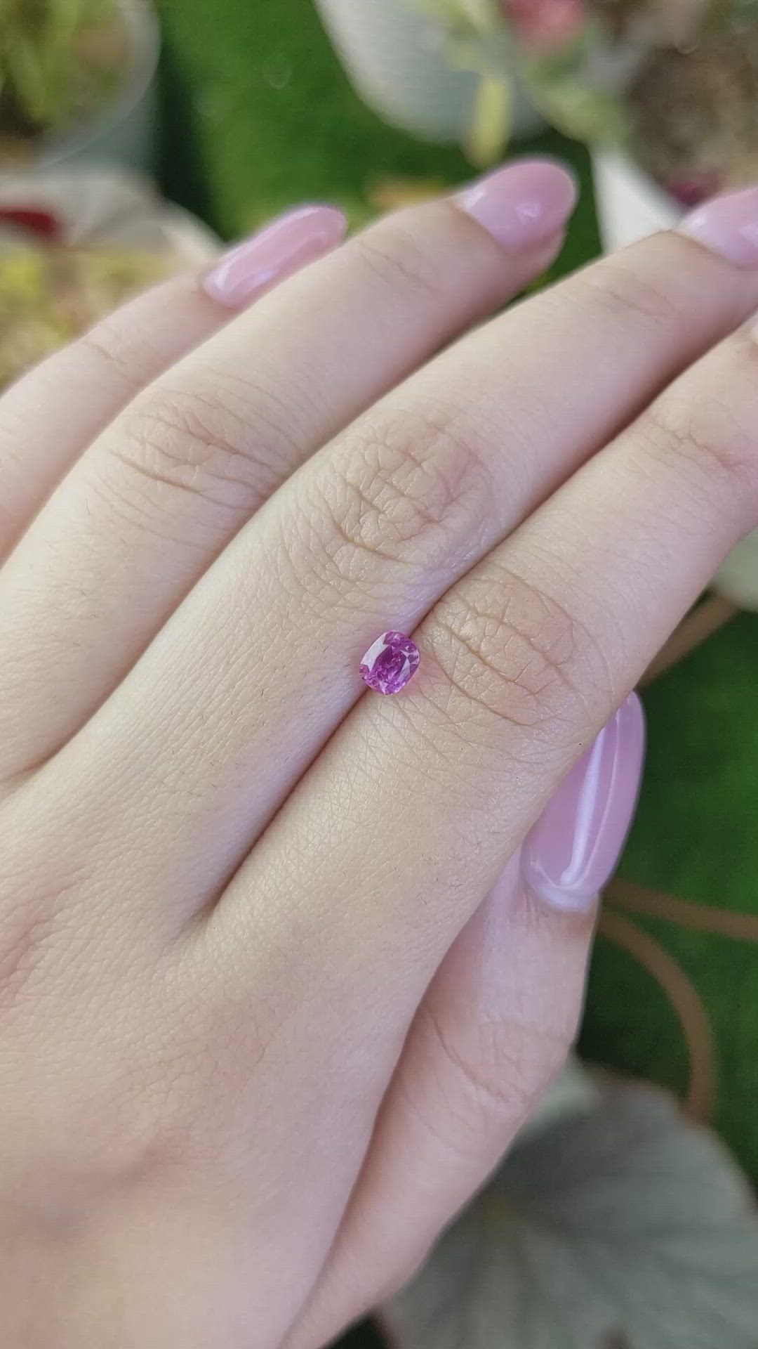0.73 Ct. Purplish Pink Sapphire from Ceylon (Sri Lanka) Size Video
