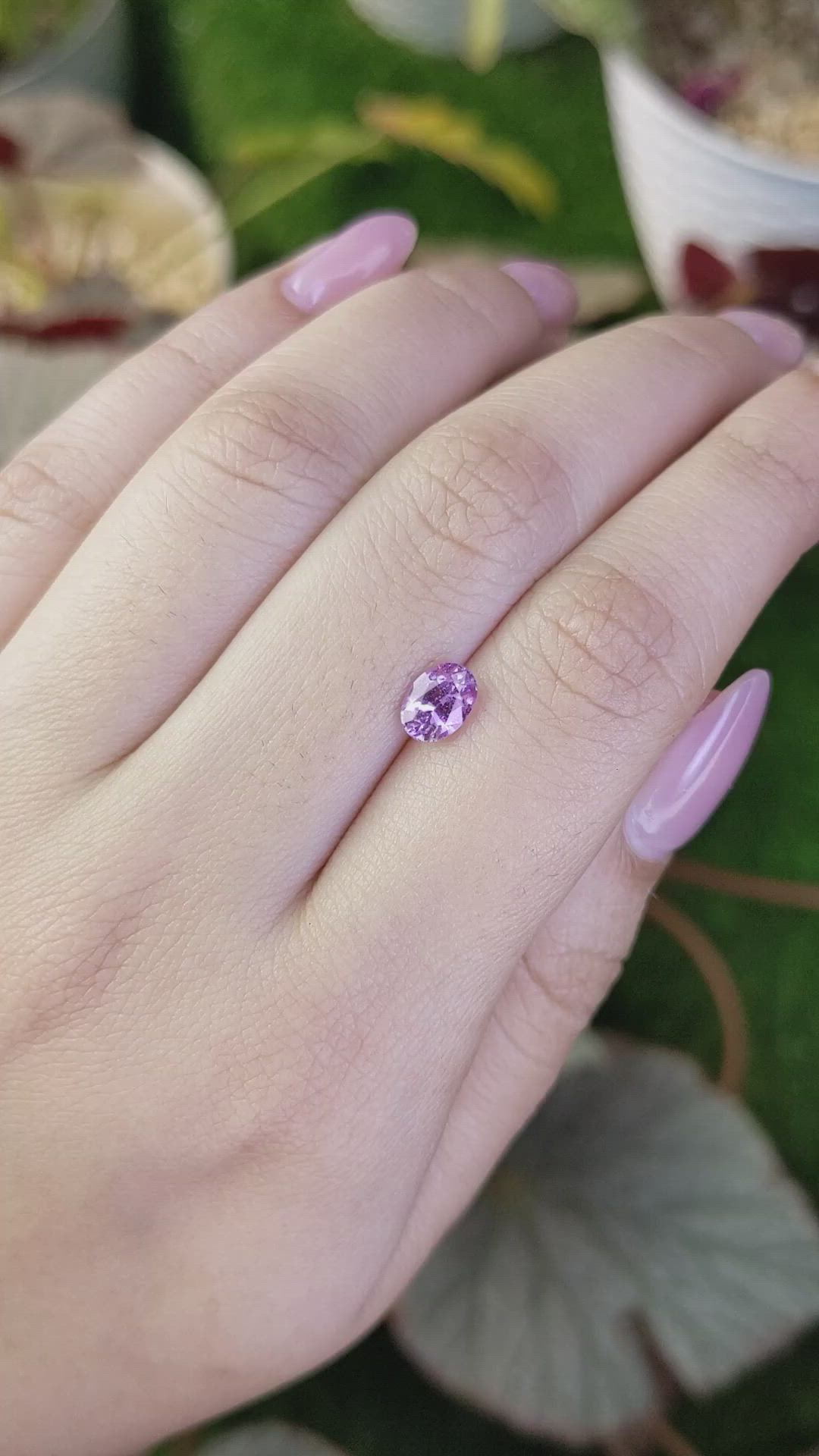 1.03 Ct. Pinkish Purple Sapphire from Ceylon (Sri Lanka) Size Video