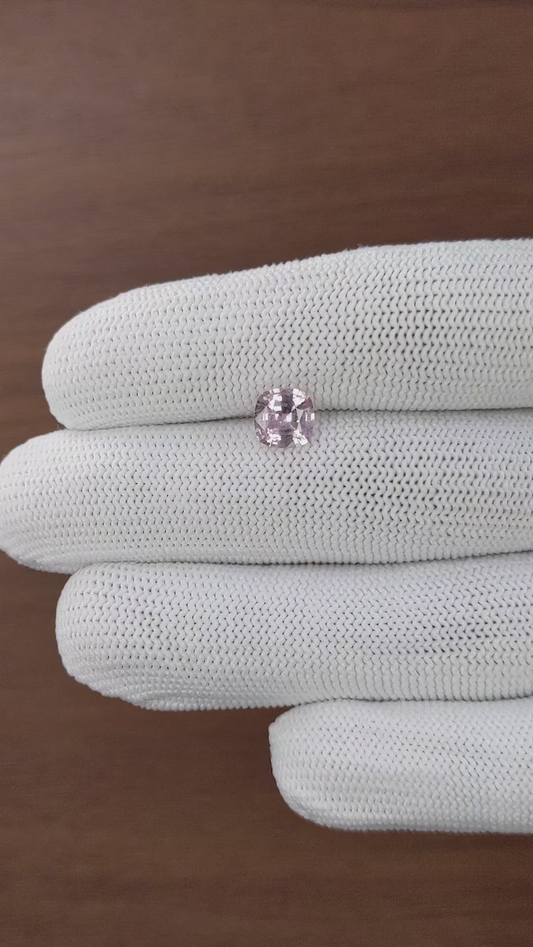 1.58 Ct. Pink Sapphire from Ceylon (Sri Lanka) Size Video