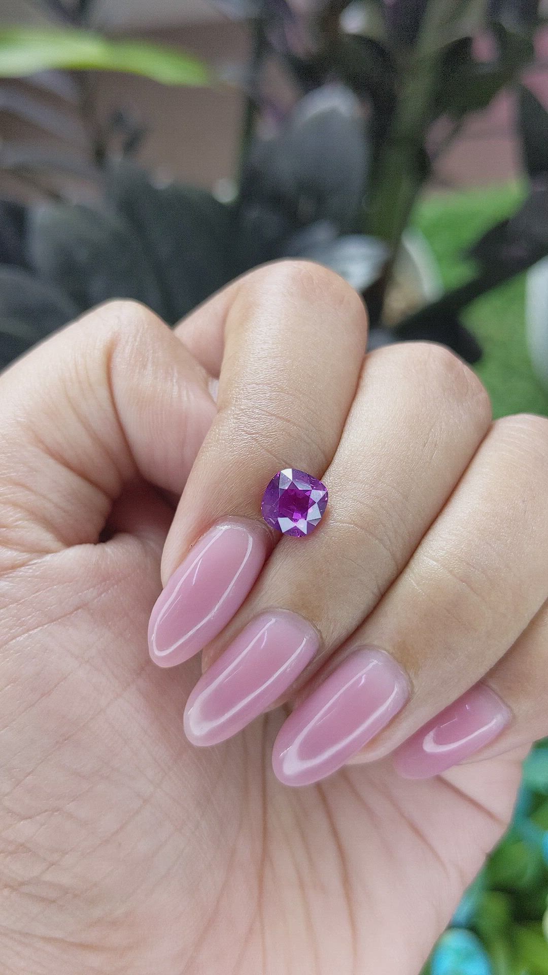 1.52 Ct. Pinkish Purple Sapphire from Tanzania Size Video