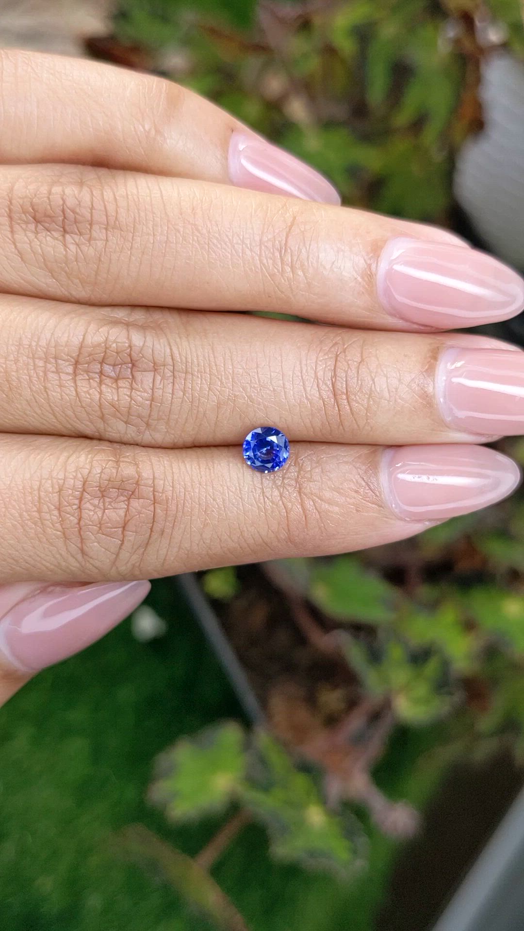 0.71 Ct. Blue Sapphire from Ceylon (Sri Lanka) Size Video