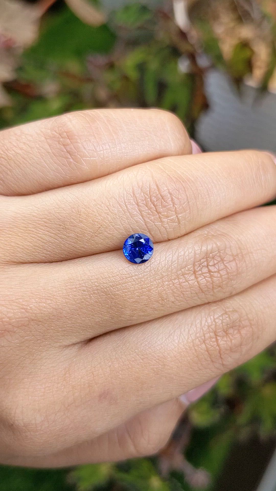 1.08 Ct. Blue Sapphire from Ceylon (Sri Lanka) Size Video