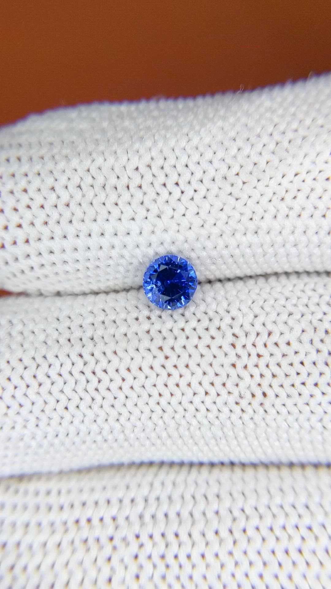 0.64 Ct. Blue Sapphire from Ceylon (Sri Lanka) Size Video