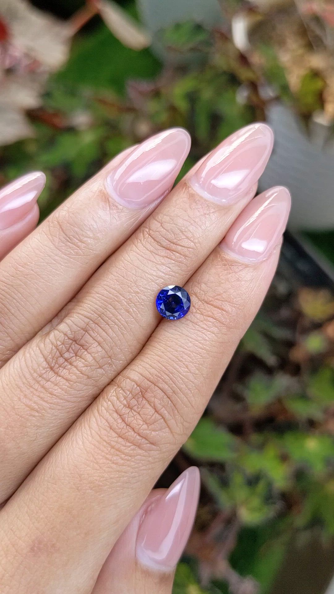 1.17 Ct. Blue Sapphire from Ceylon (Sri Lanka) Size Video