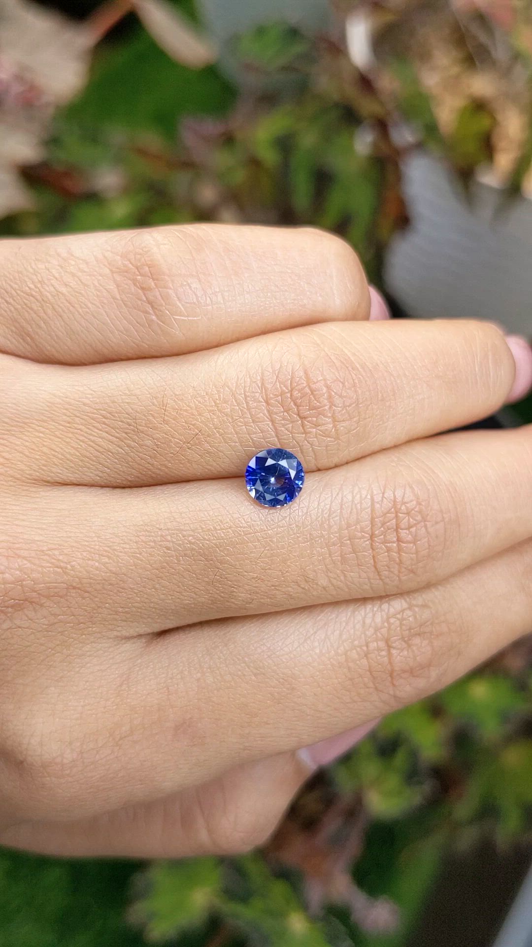 1.36 Ct. Blue Sapphire from Ceylon (Sri Lanka) Size Video