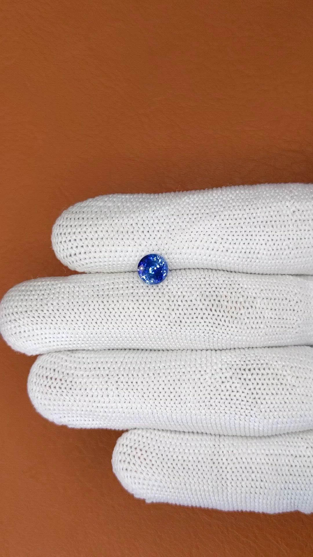 1.36 Ct. Blue Sapphire from Ceylon (Sri Lanka) Size Video