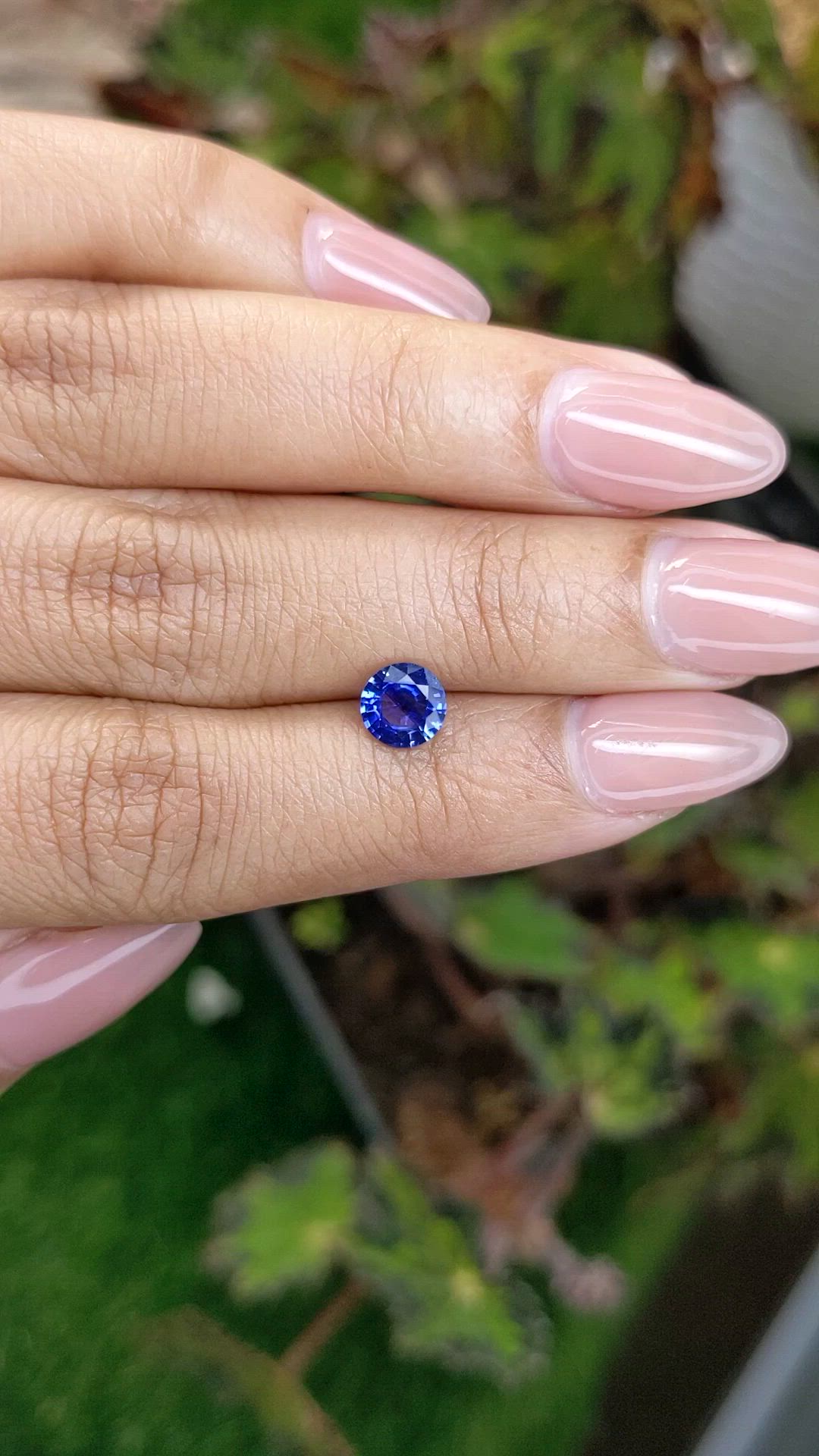 1.02 Ct. Blue Sapphire from Ceylon (Sri Lanka) Size Video