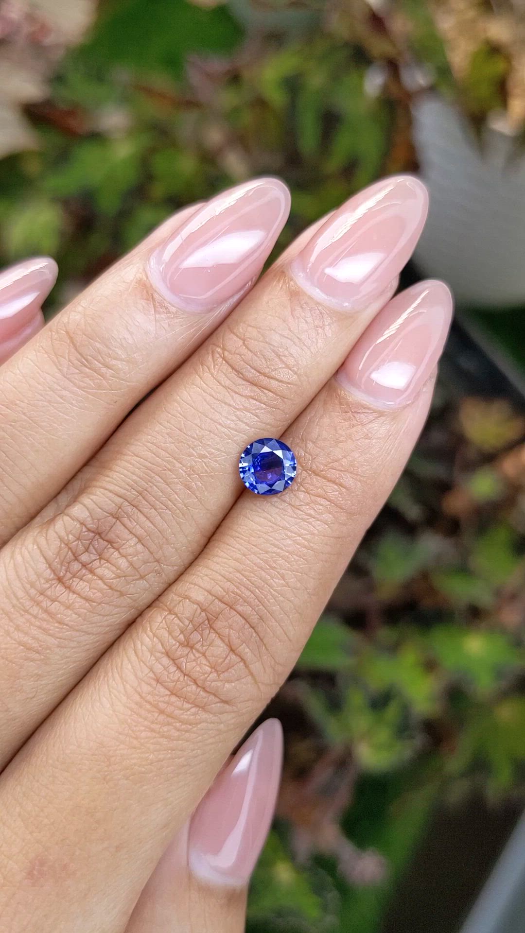 1.02 Ct. Blue Sapphire from Ceylon (Sri Lanka) Size Video