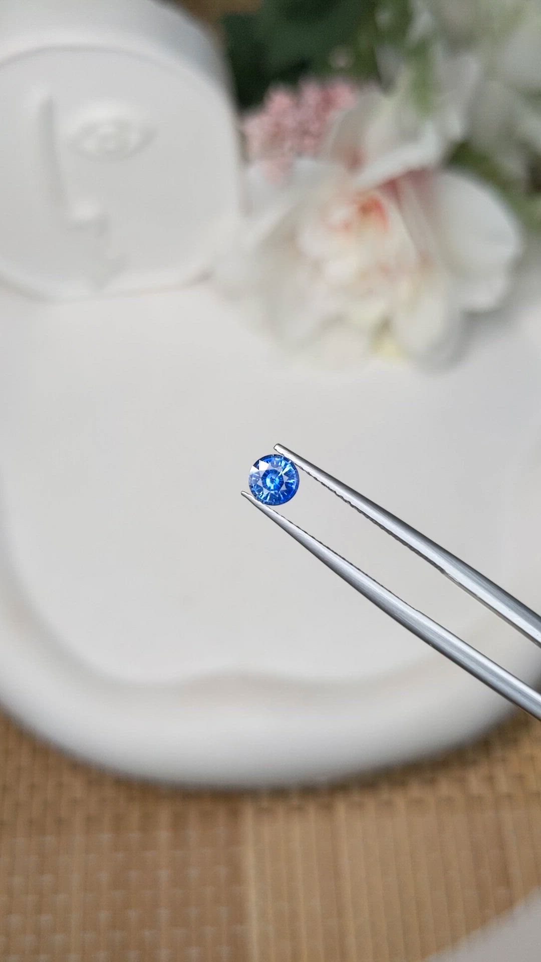0.53 Ct. Blue Sapphire from Ceylon (Sri Lanka) Size Video