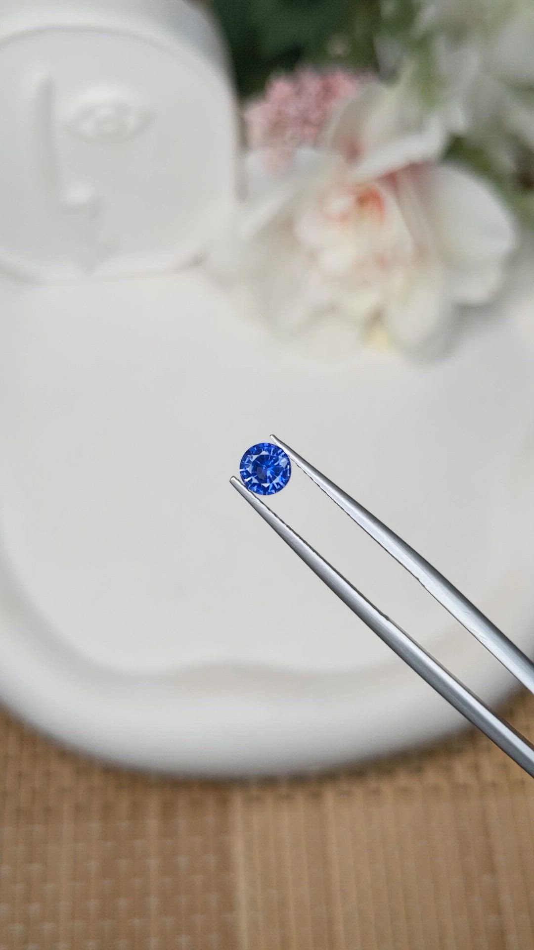 0.56 Ct. Blue Sapphire from Ceylon (Sri Lanka) Size Video