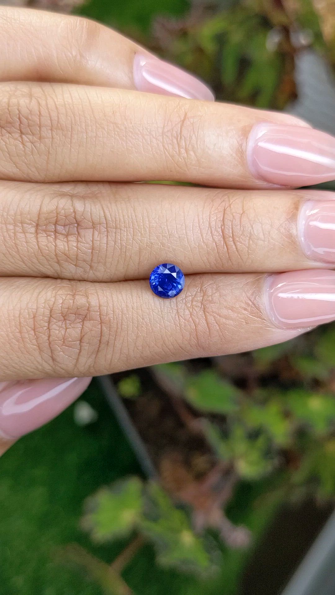 0.93 Ct. Blue Sapphire from Ceylon (Sri Lanka) Size Video
