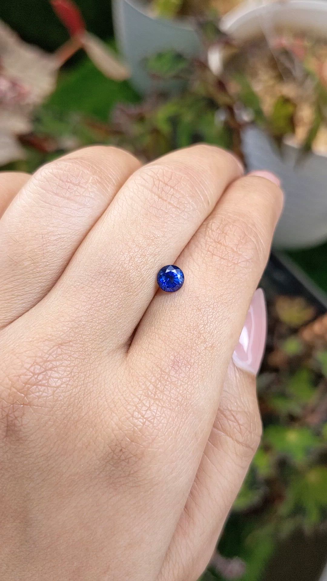 0.76 Ct. Blue Sapphire from Ceylon (Sri Lanka) Size Video