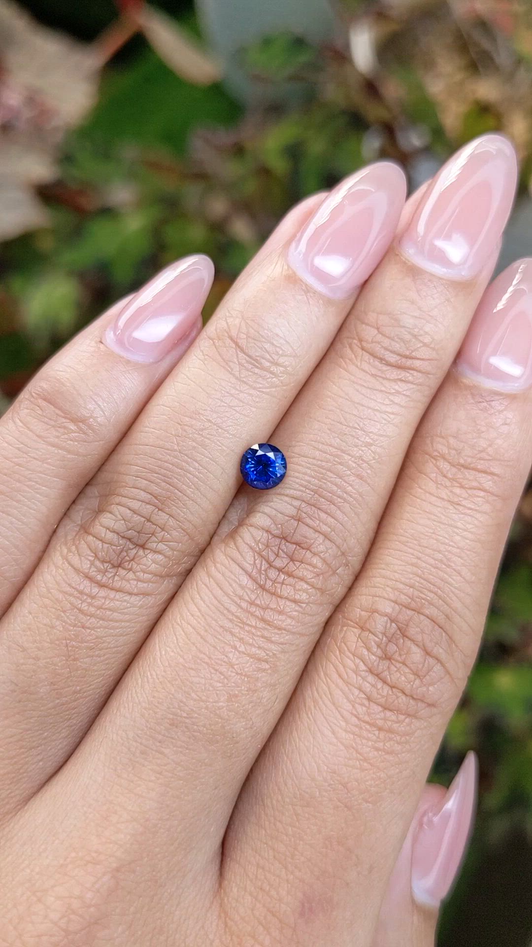 0.76 Ct. Blue Sapphire from Ceylon (Sri Lanka) Size Video