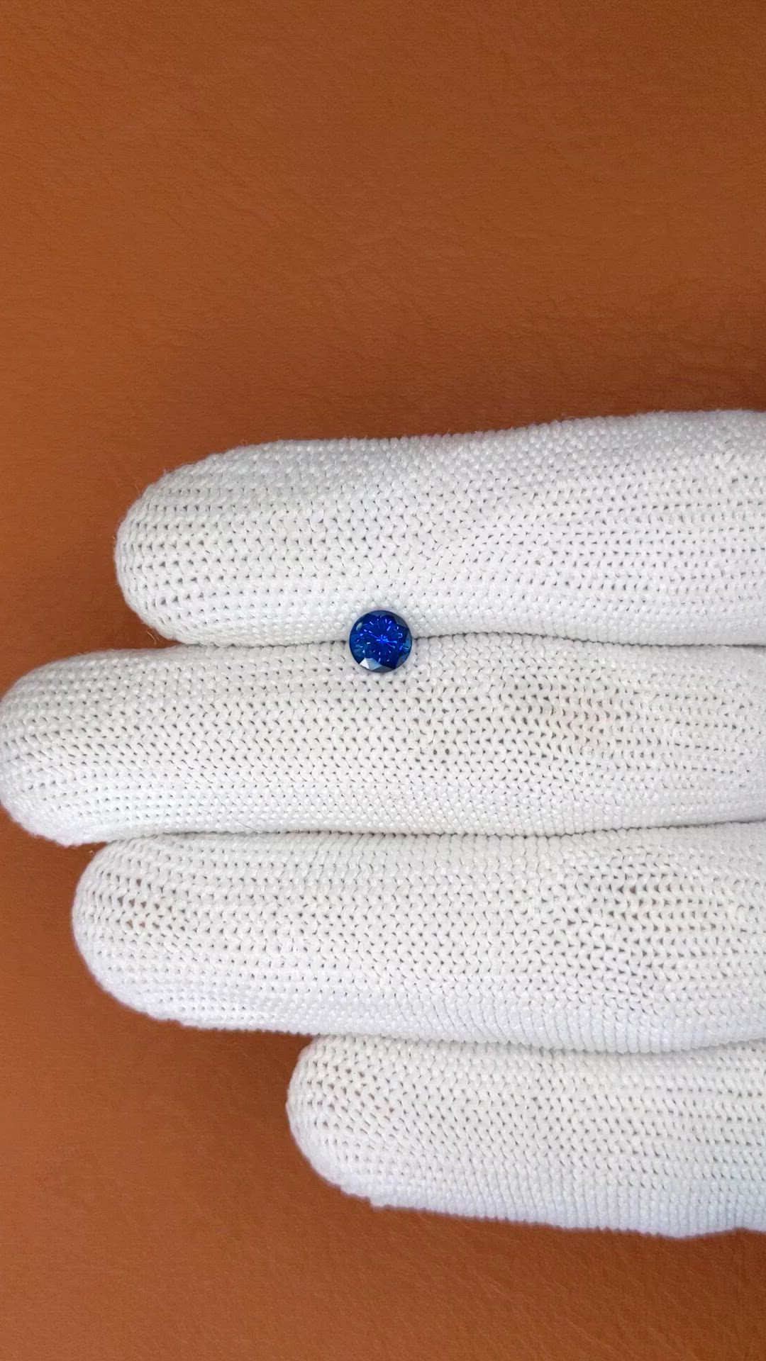 0.76 Ct. Blue Sapphire from Ceylon (Sri Lanka) Size Video