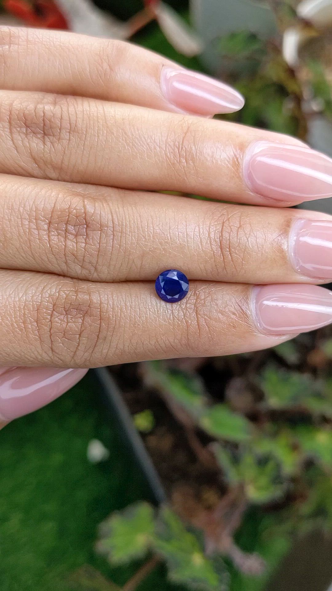 0.96 Ct. Blue Sapphire from Ceylon (Sri Lanka) Size Video