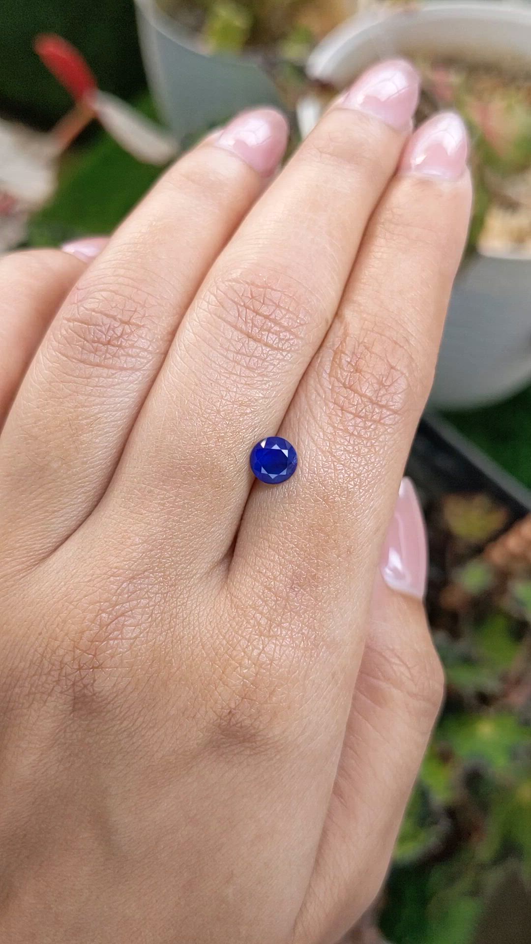 0.96 Ct. Blue Sapphire from Ceylon (Sri Lanka) Size Video