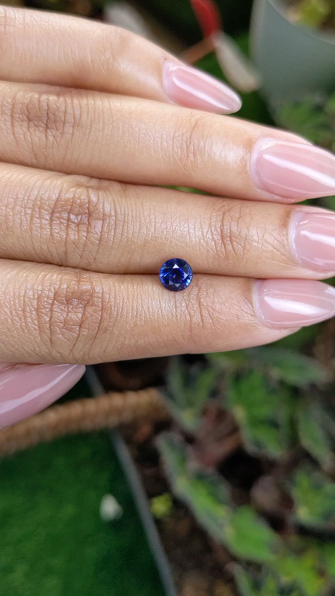 1.04 Ct. Blue Sapphire from Ceylon (Sri Lanka) Size Video