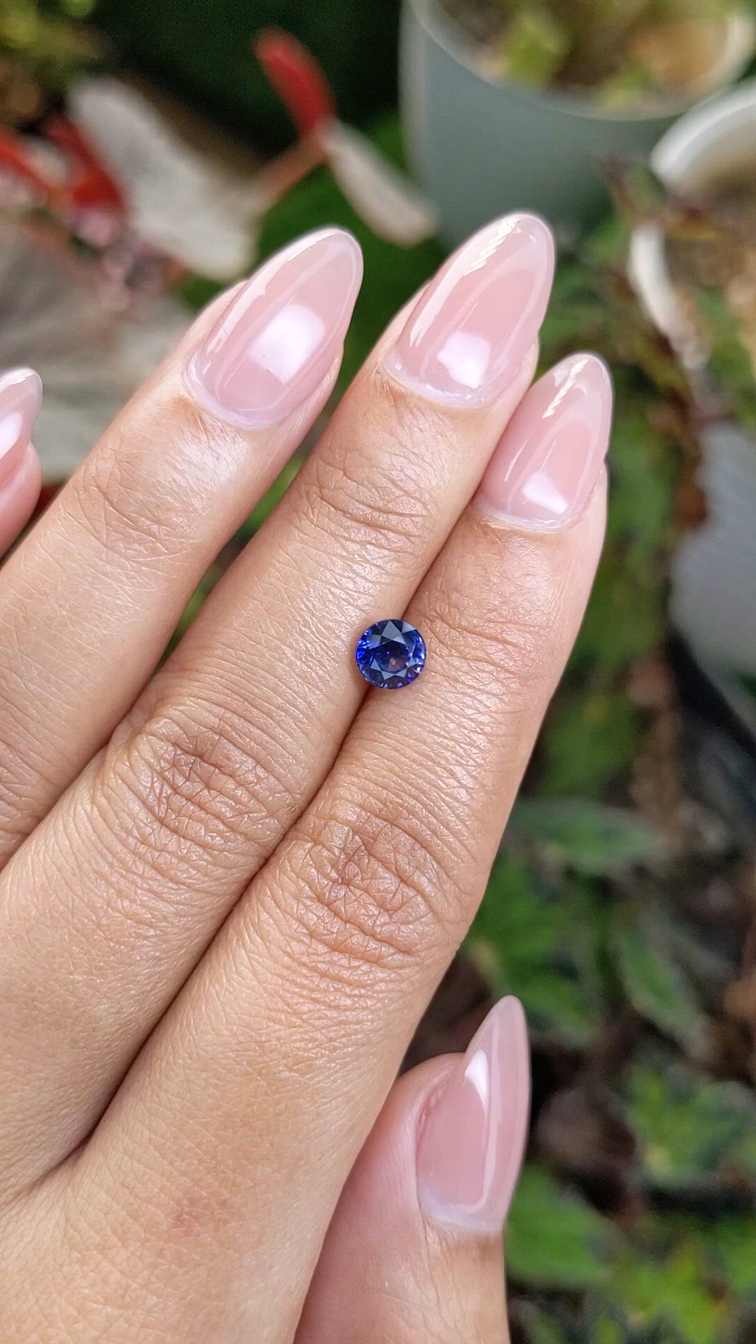 1.04 Ct. Blue Sapphire from Ceylon (Sri Lanka) Size Video