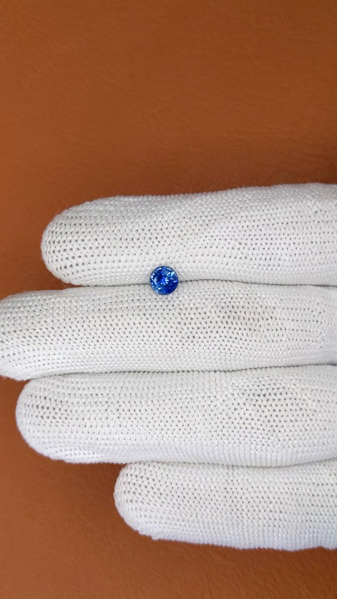 0.74 Ct. Blue Sapphire from Ceylon (Sri Lanka) Size Video