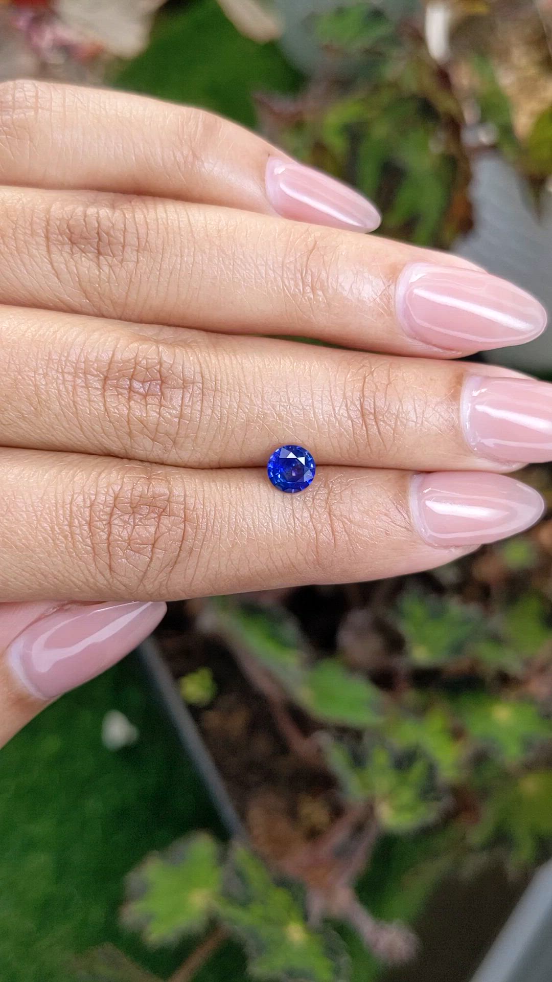 0.72 Ct. Blue Sapphire from Ceylon (Sri Lanka) Size Video
