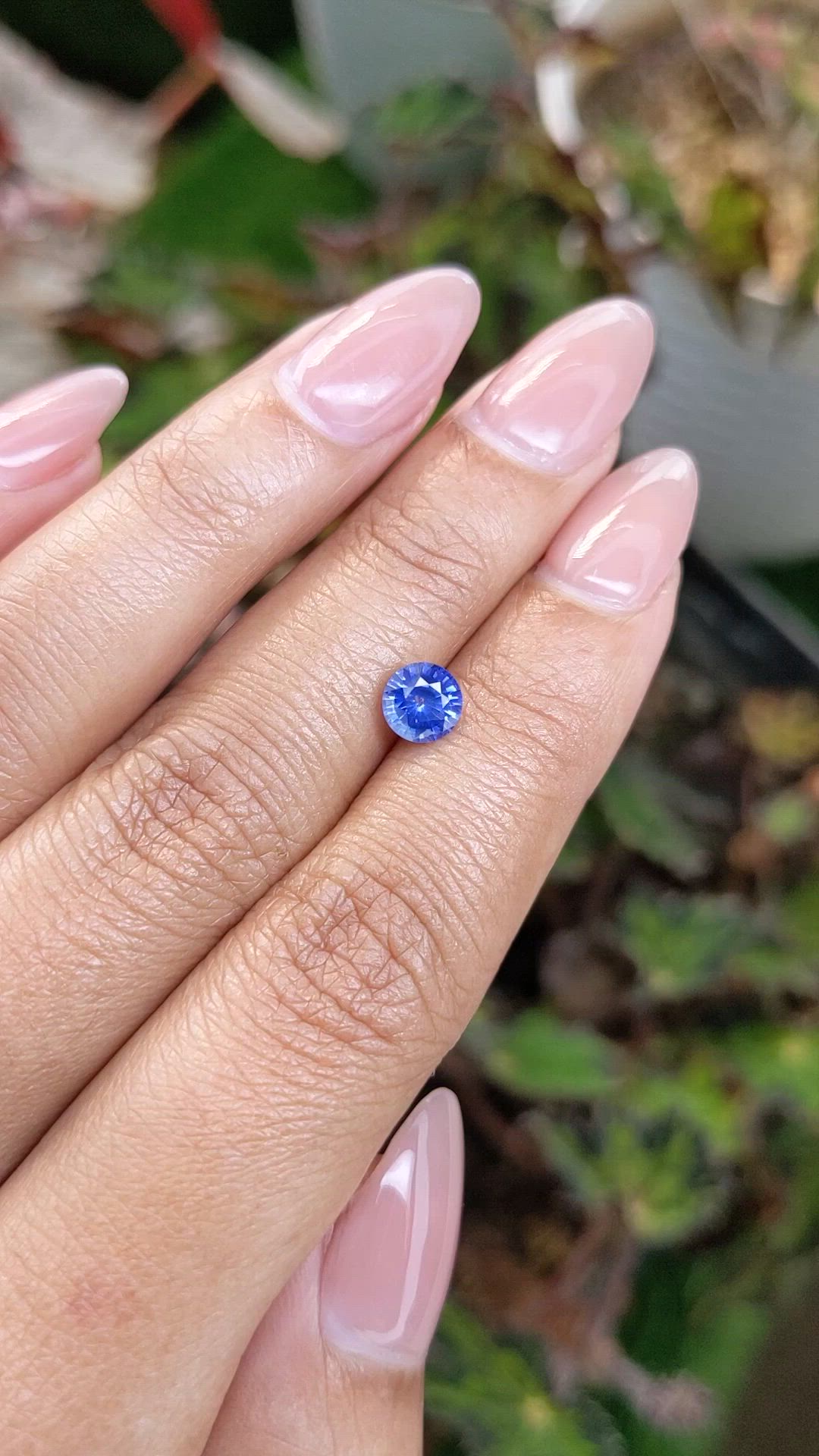 0.97 Ct. Blue Sapphire from Ceylon (Sri Lanka) Size Video