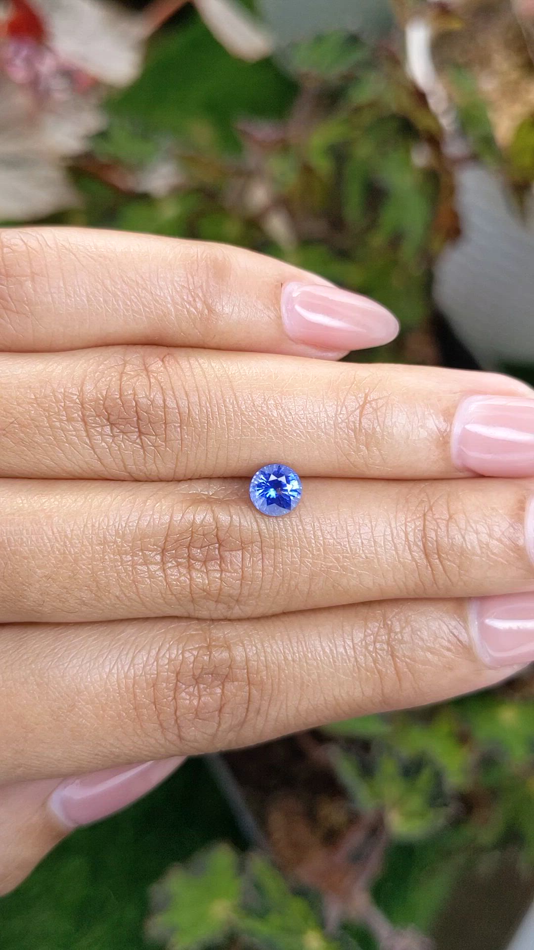 0.97 Ct. Blue Sapphire from Ceylon (Sri Lanka) Size Video