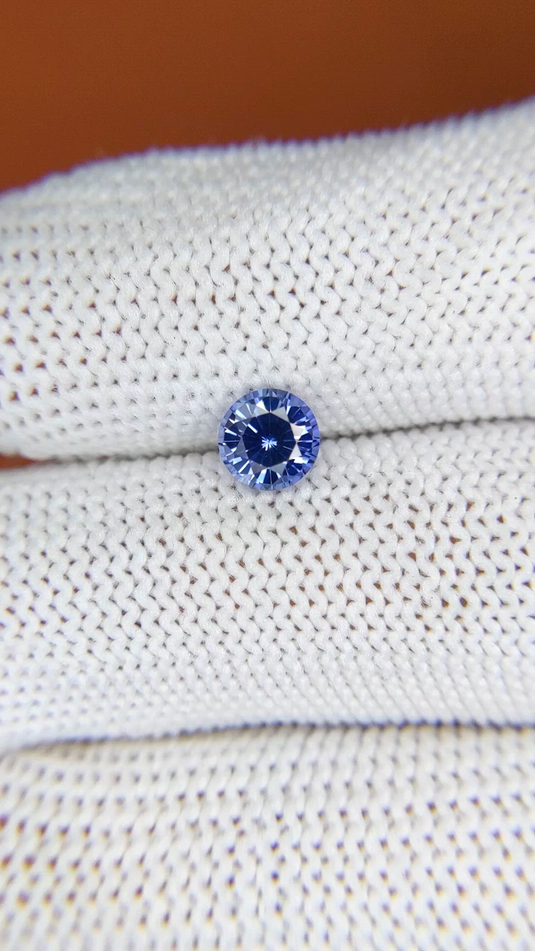 0.84 Ct. Blue Sapphire from Ceylon (Sri Lanka) Size Video