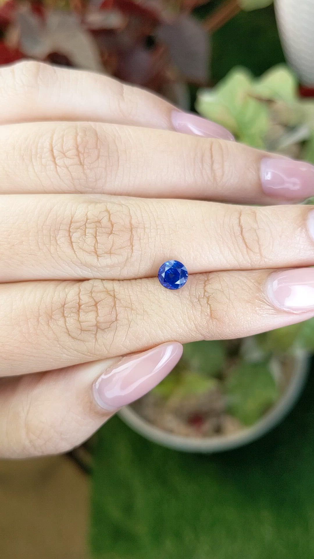 1.13 Ct. Blue Sapphire from Ceylon (Sri Lanka) Size Video