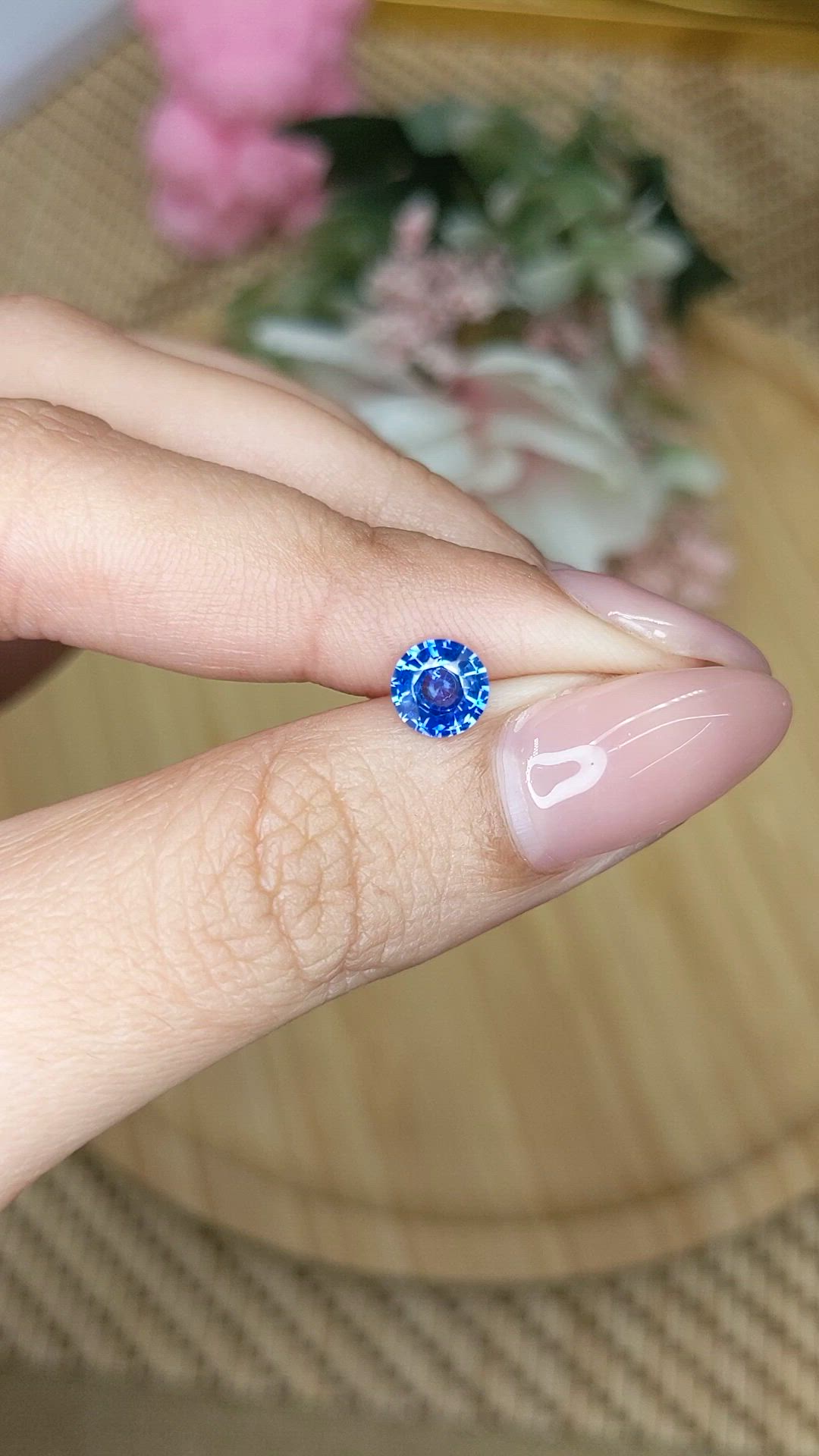 0.85 Ct. Blue Sapphire from Ceylon (Sri Lanka) Size Video
