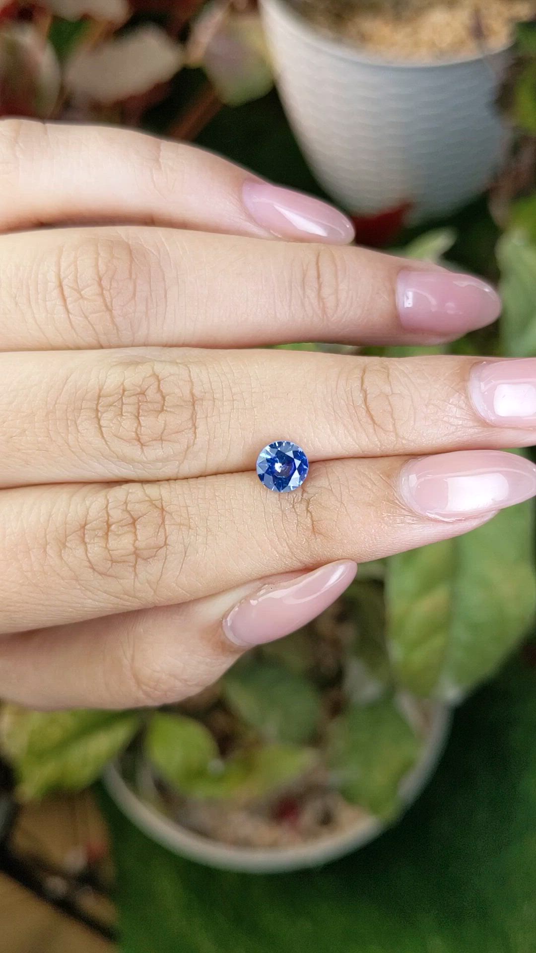 0.95 Ct. Blue Sapphire from Ceylon (Sri Lanka) Size Video