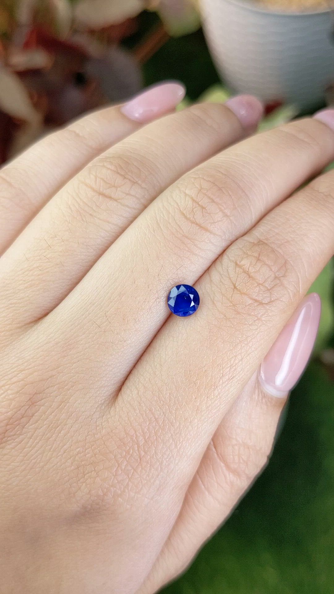 0.80 Ct. Blue Sapphire from Ceylon (Sri Lanka) Size Video