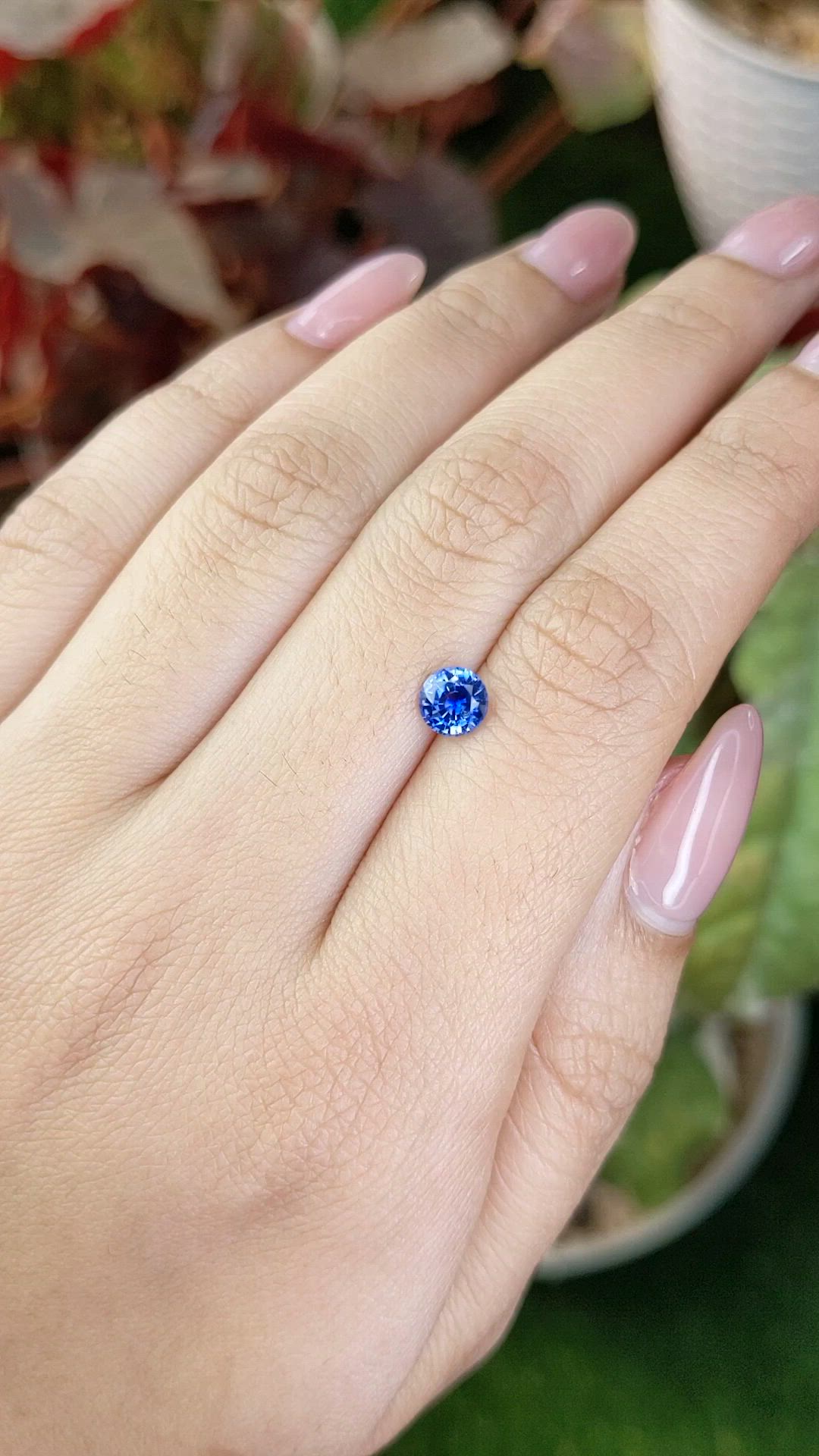 0.80 Ct. Blue Sapphire from Ceylon (Sri Lanka) Size Video