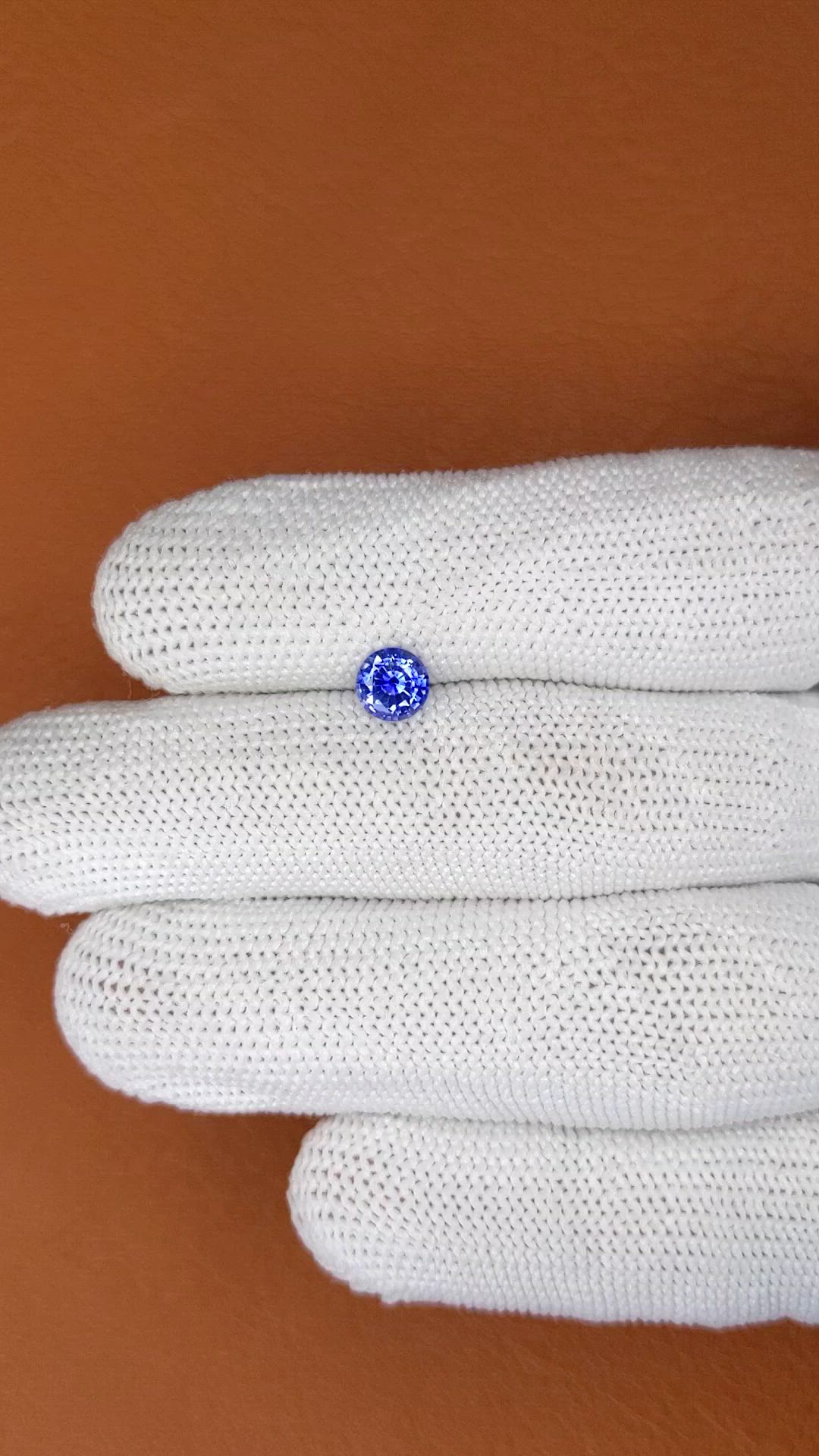 0.80 Ct. Blue Sapphire from Ceylon (Sri Lanka) Size Video