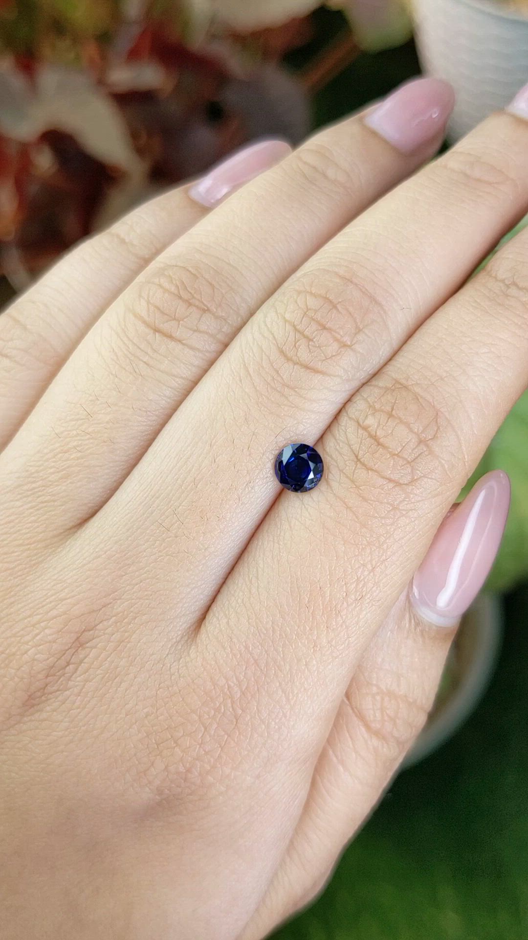 0.74 Ct. Blue Sapphire from Ceylon (Sri Lanka) Size Video
