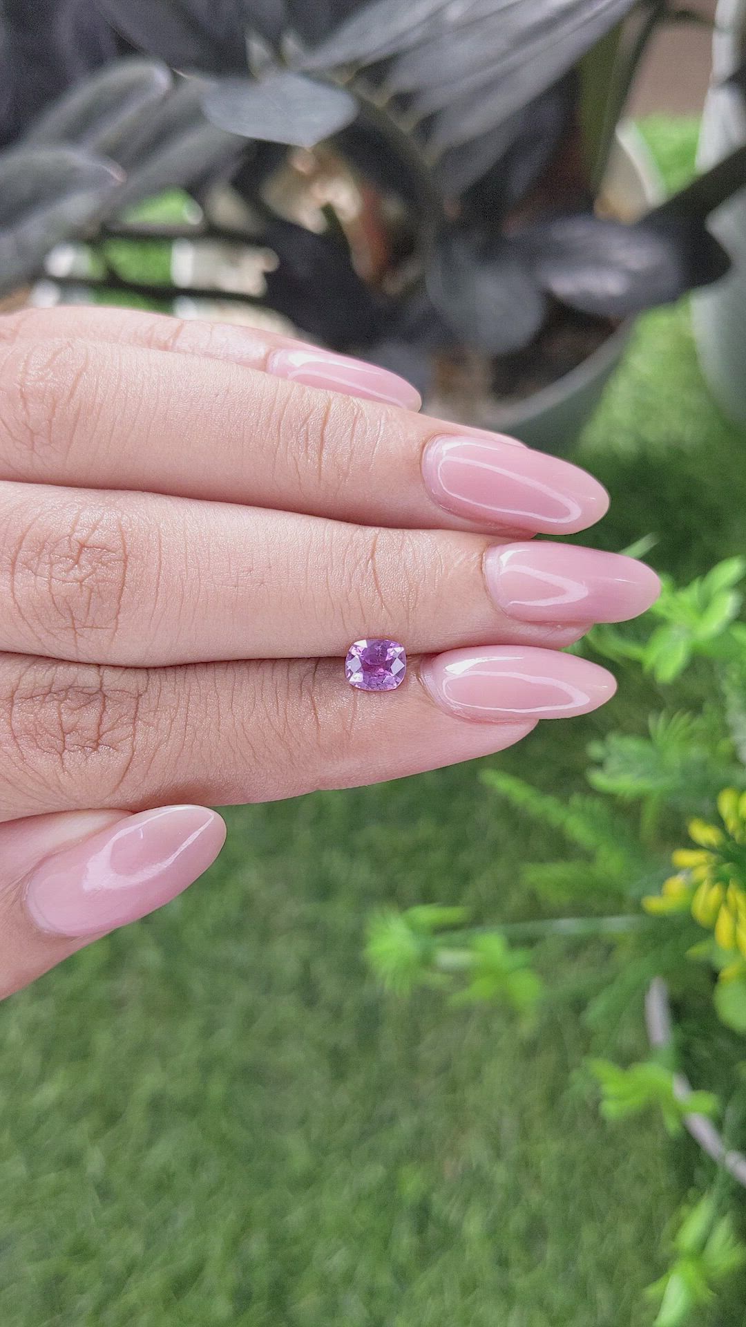 0.66 Ct. Pinkish Purple Sapphire from Tanzania Size Video