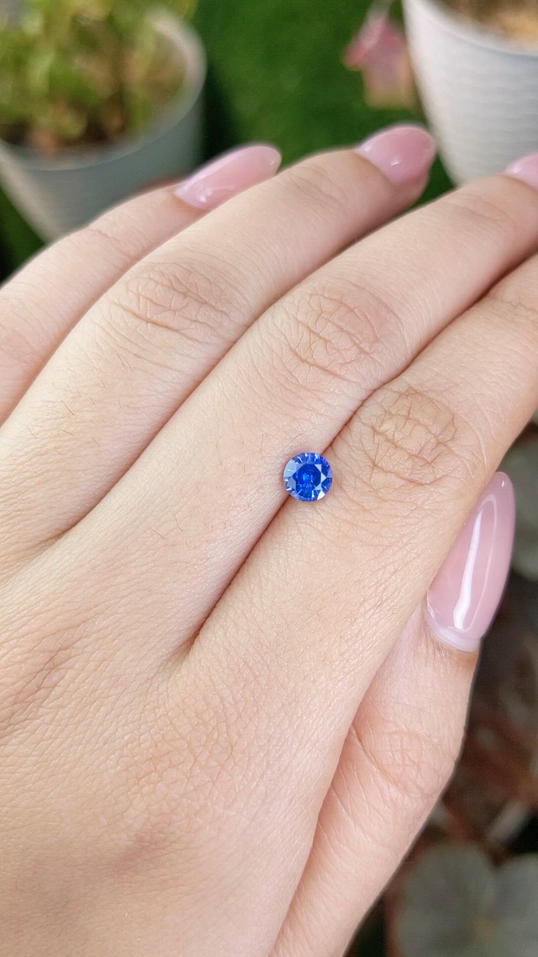 0.65 Ct. Blue Sapphire from Ceylon (Sri Lanka) Size Video