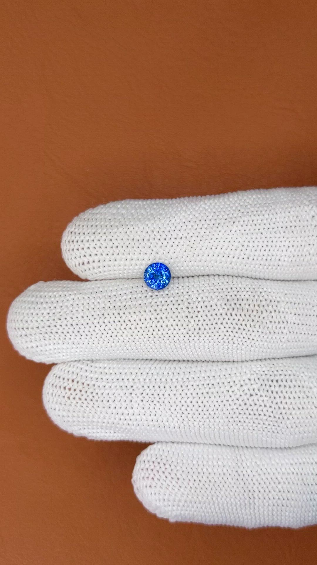 0.84 Ct. Blue Sapphire from Ceylon (Sri Lanka) Size Video