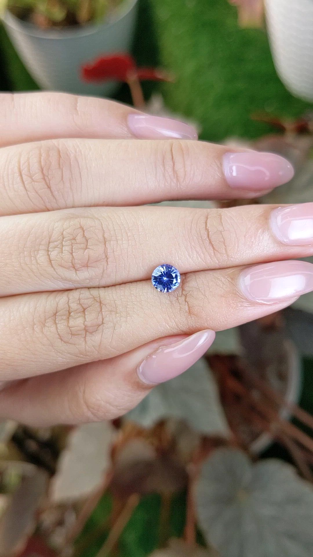 0.77 Ct. Purplish Blue Sapphire from Ceylon (Sri Lanka) Size Video