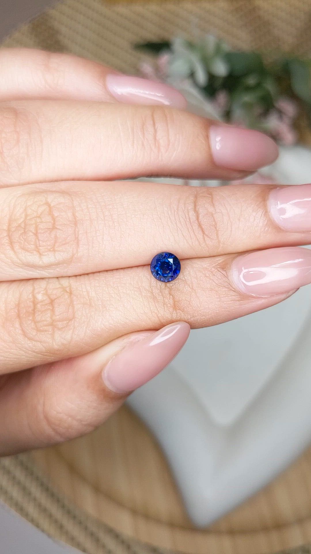 0.83 Ct. Blue Sapphire from Ceylon (Sri Lanka) Size Video