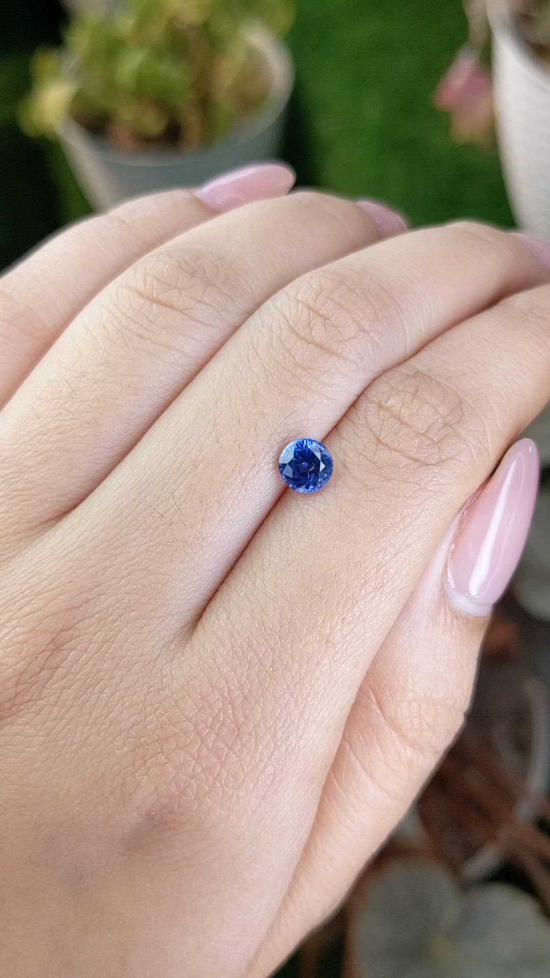 0.99 Ct. Blue Sapphire from Ceylon (Sri Lanka) Size Video